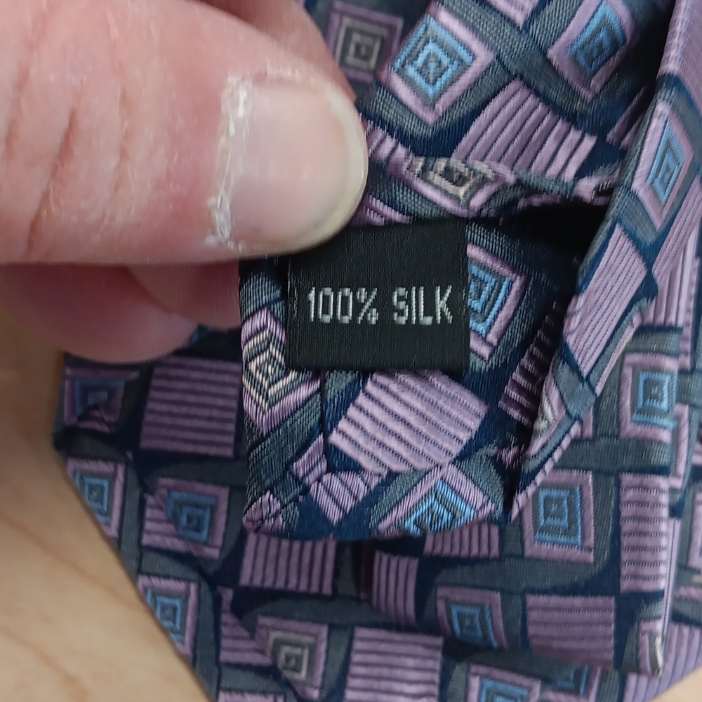 Geometric Patterned Tie in Purple and Blue - Picture 4 of 4